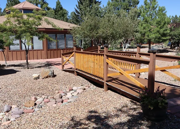 Roundhouse Resort