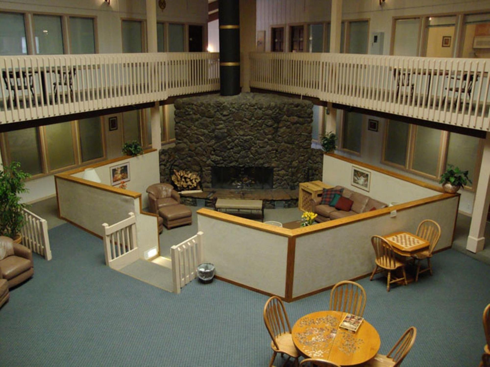 Roundhouse 5* Pinetop-Lakeside