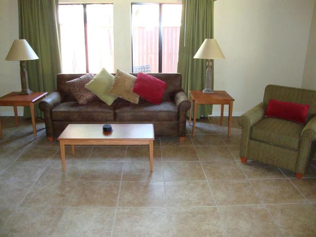 Hotel Roundhouse 5*