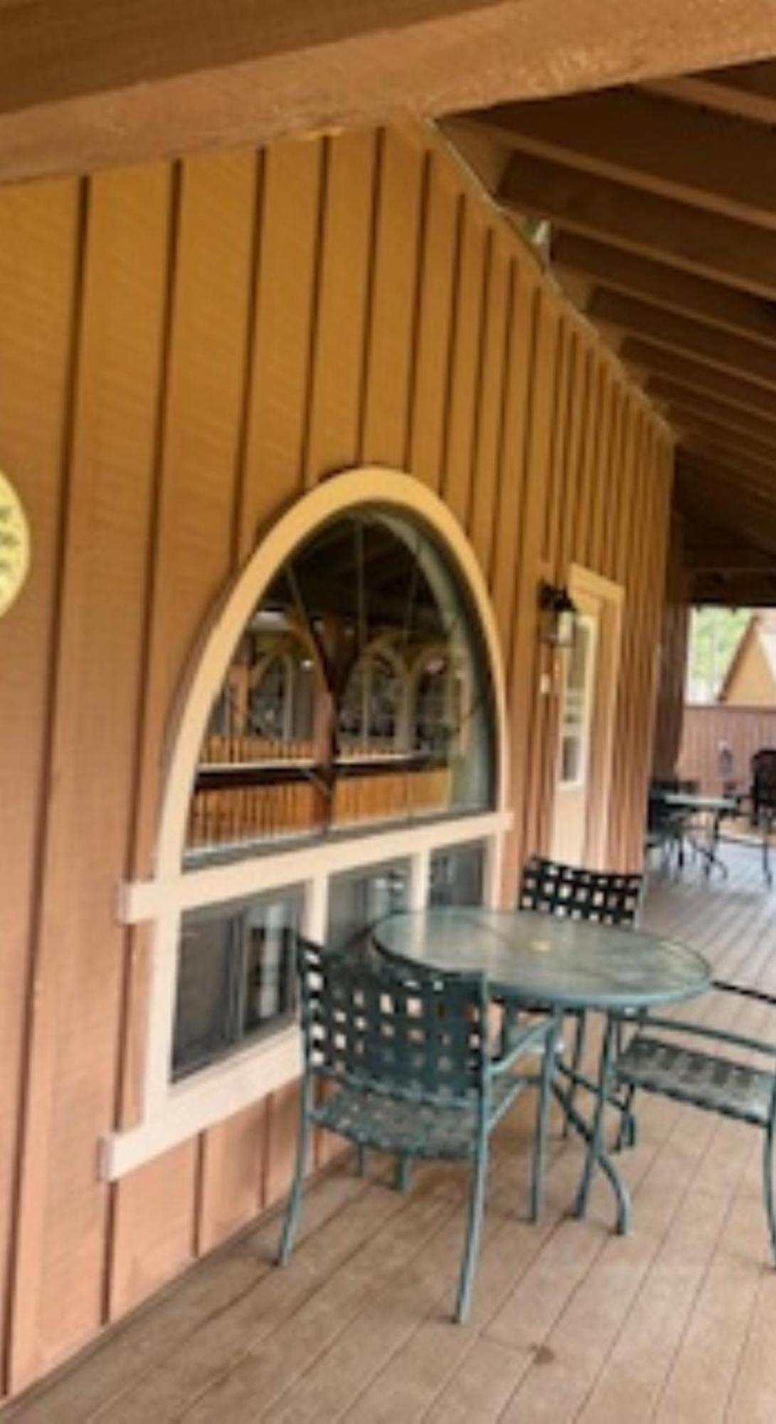Hotel Roundhouse