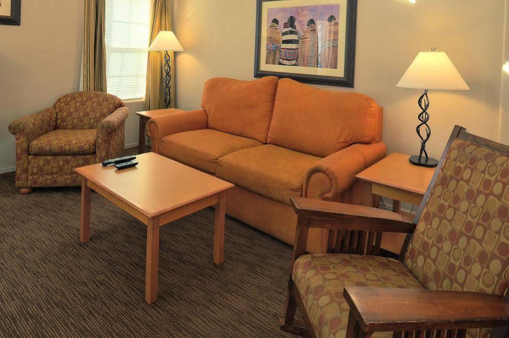 Roundhouse 5* Pinetop-Lakeside